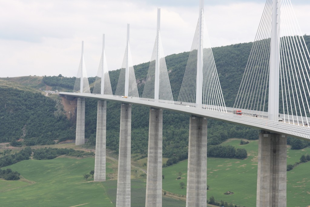 Naissance d'un pont Le blog de Xavier Denecker