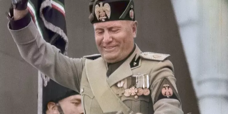 Mussolini, le premier fasciste