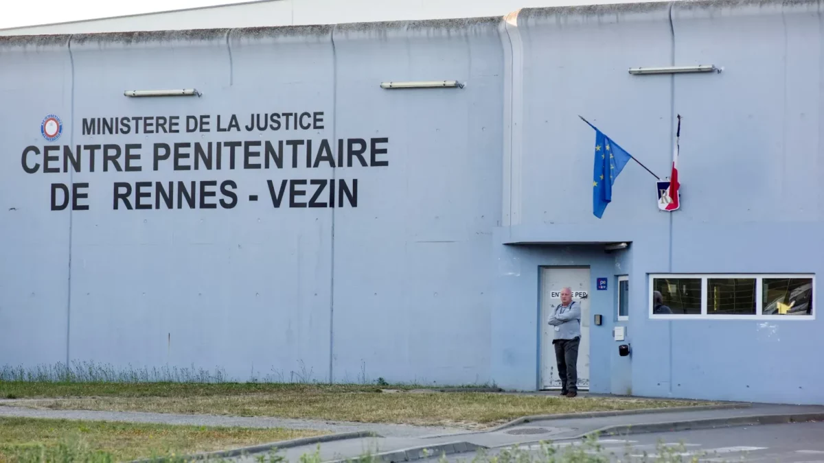 Meurtre en prison